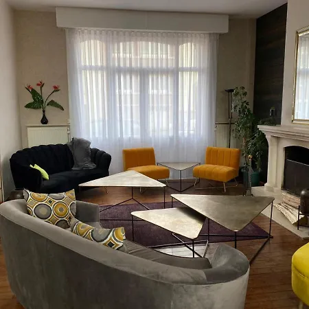 La Perroy à Proximité De La Dunkirk