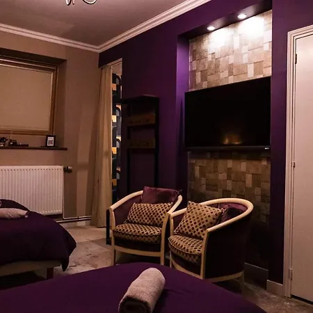 Vakantiehuis La Perroy A Proximite De La