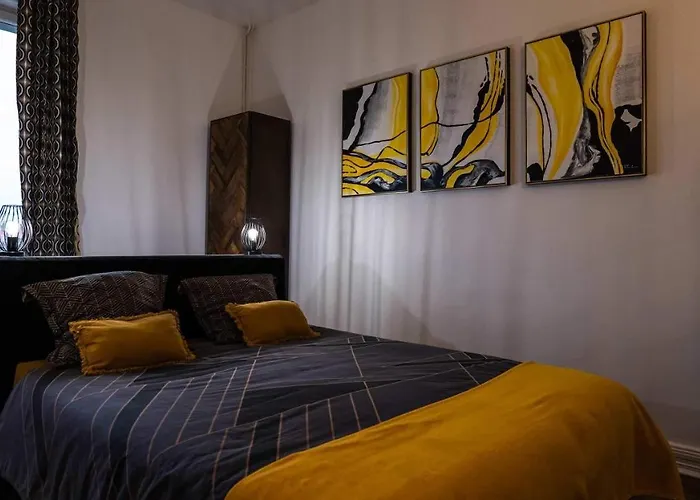 Hébergement de vacances La Perroy à Proximité De La *