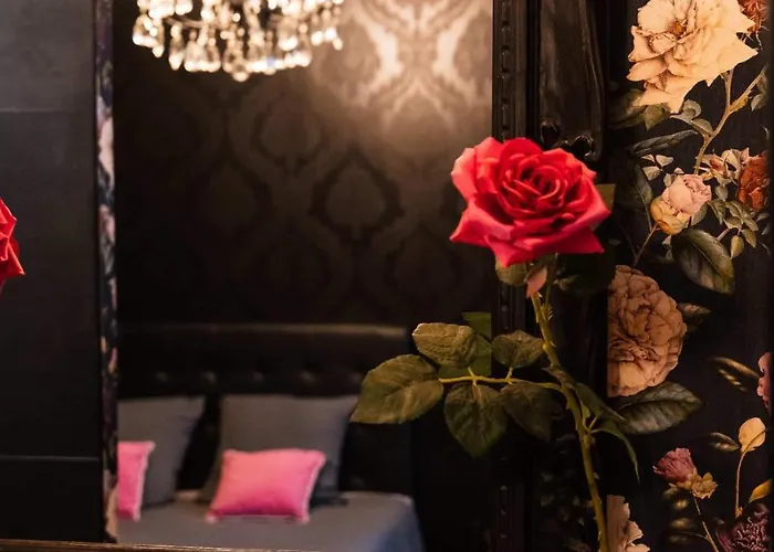 La Perroy à Proximité De La