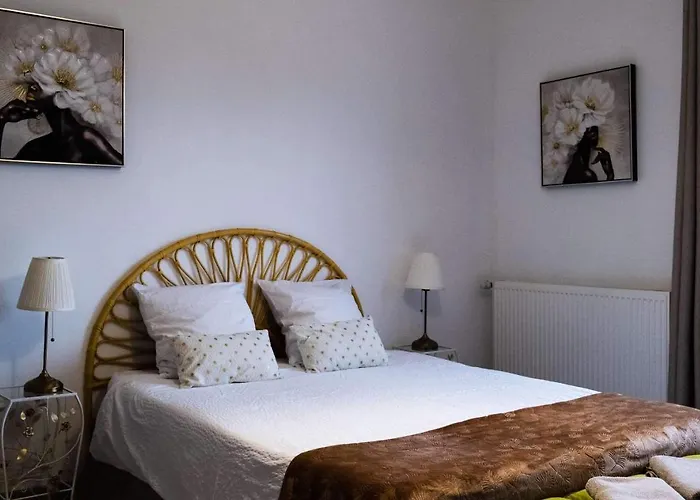 Hébergement de vacances La Perroy à Proximité De La Dunkirk